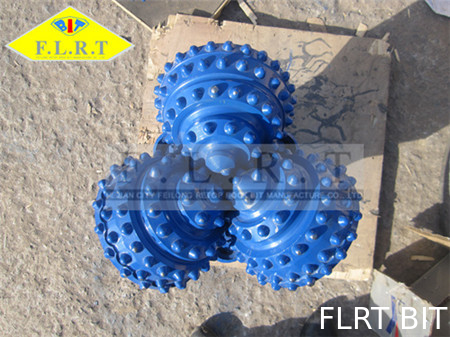 سعر جيد FA637G 311.2mm Tricone Rock Bit / Rock Roller Bits لحفر الآبار الحرارية الأرضية الانترنت